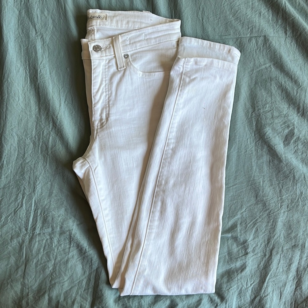 Madewell 9" Mid-Rise Skinny Jeans in Pure White
